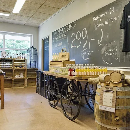 Knaplund Distillery | *